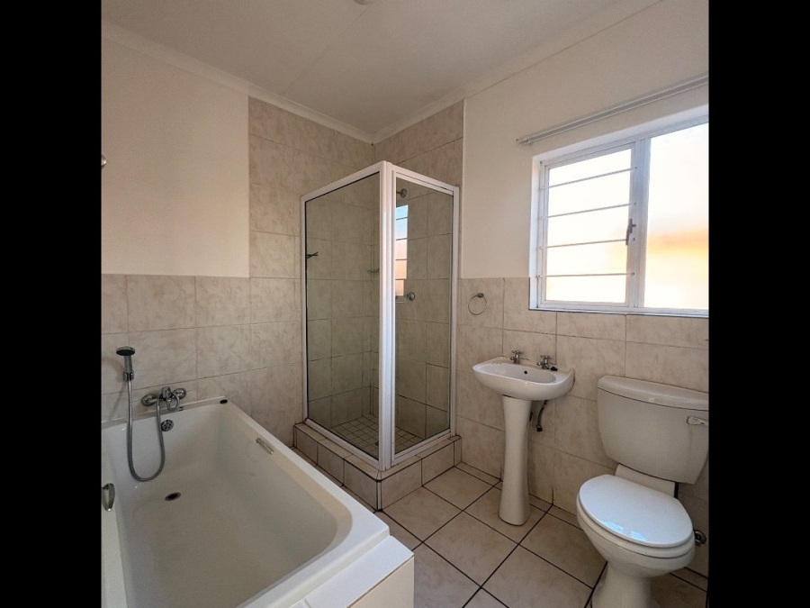 3 Bedroom Property for Sale in Doringkruin North West